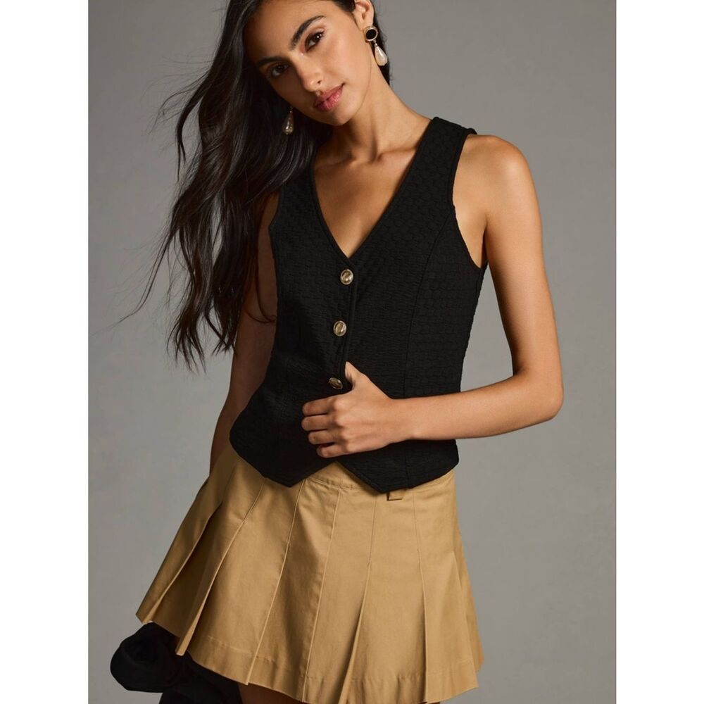 Classic Black Knit Button-Front Vest medium